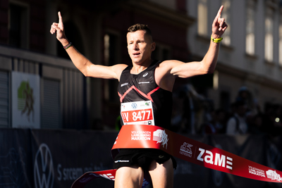 Fotografija s polmaratona ZAME na Ljubljanskem maratonu 2024.
