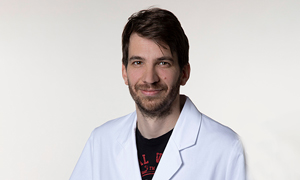 Doc. dr. Klemen Bedenčič, specialist ortopedske kirurgije