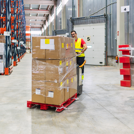 Prizor iz skladišča proizvajalca končnih izdelkov