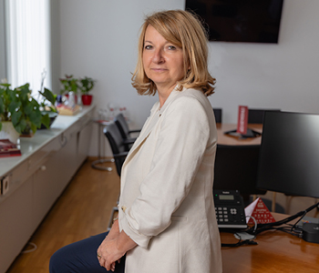 Vanja Hrovat, predsednica uprave GENERALI zavarovalnice d.d. je spregovorila o trajnostnih pobudah in aktualnih izzivih v zavarovalništvu.