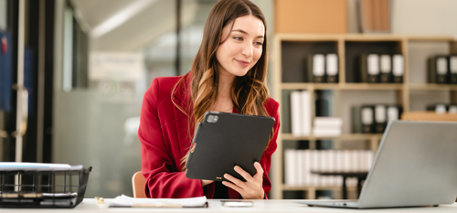S kolektinim dodatnim pokojninskim zavarovanjem skrbite za svoje zaposlene tudi, ko odidejo v pokoj.
