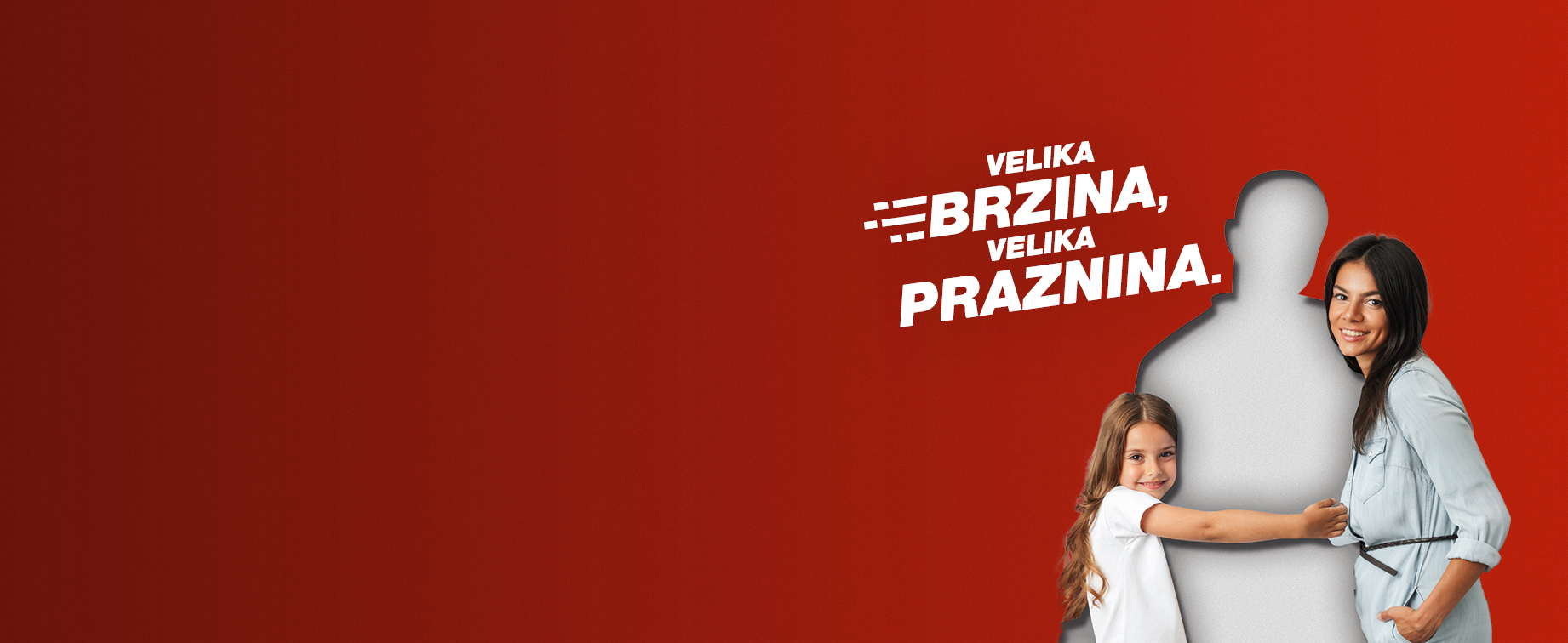 Kampanjski plakat - žena in hčerka objemata prazno silhueto moškega, ki se s fotografije in iz srečnega trenutka simbolno odstranjen, kot prometne nesreče iz objema bližnjih iztrgajo žrtve