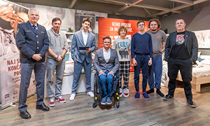 Novinarska konferenca ob predstavitvi kampanje Heroji furajo v pižamah