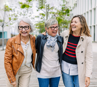 Slika medgeneracijske solidarnosti v prostem času za Individualno dodatno pokojninsko zavarovanje