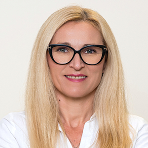 Almira Hrnjić